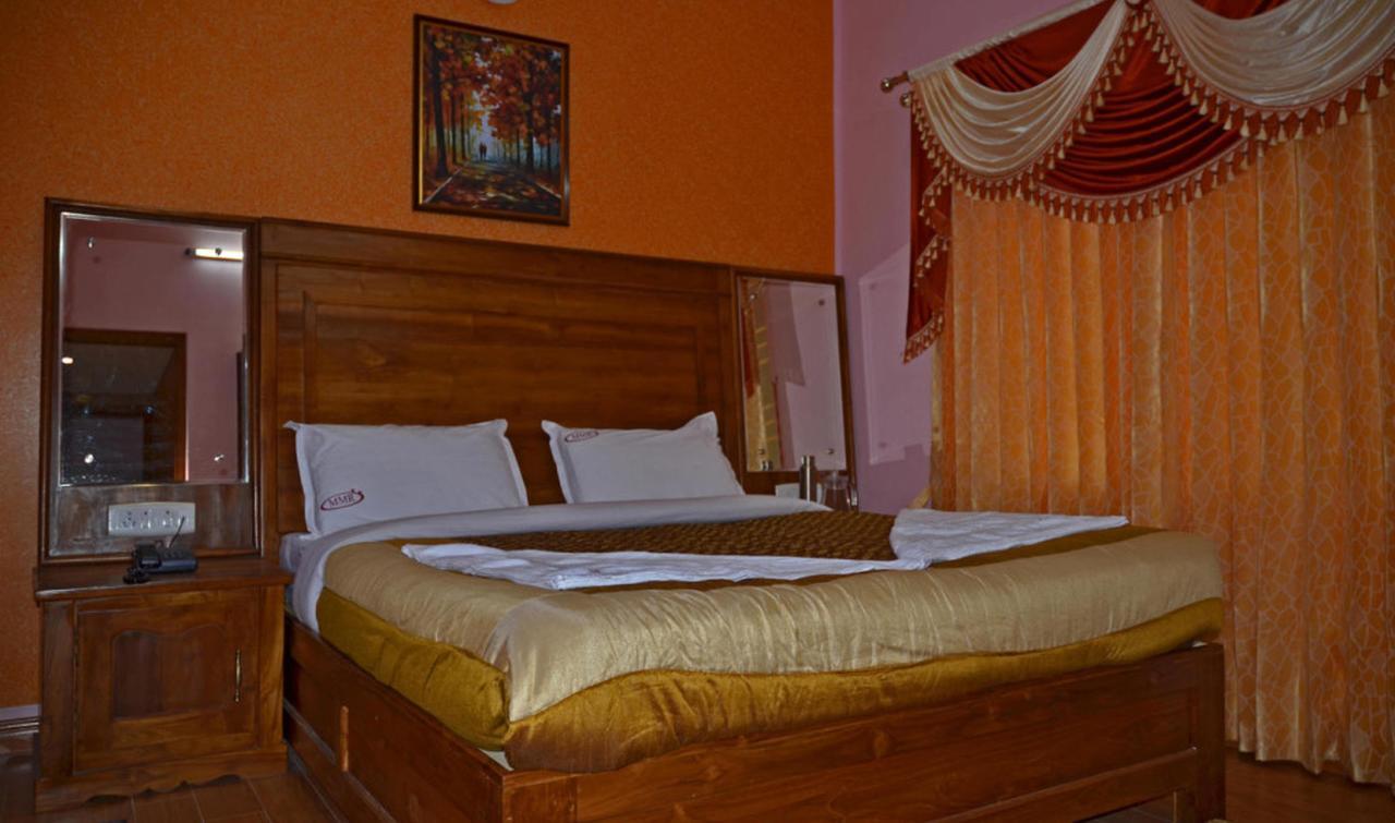 Mmr Grand Hotel