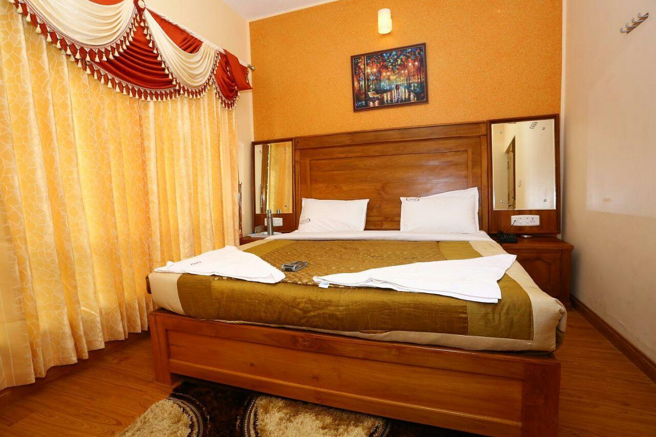Mmr Grand Hotel *