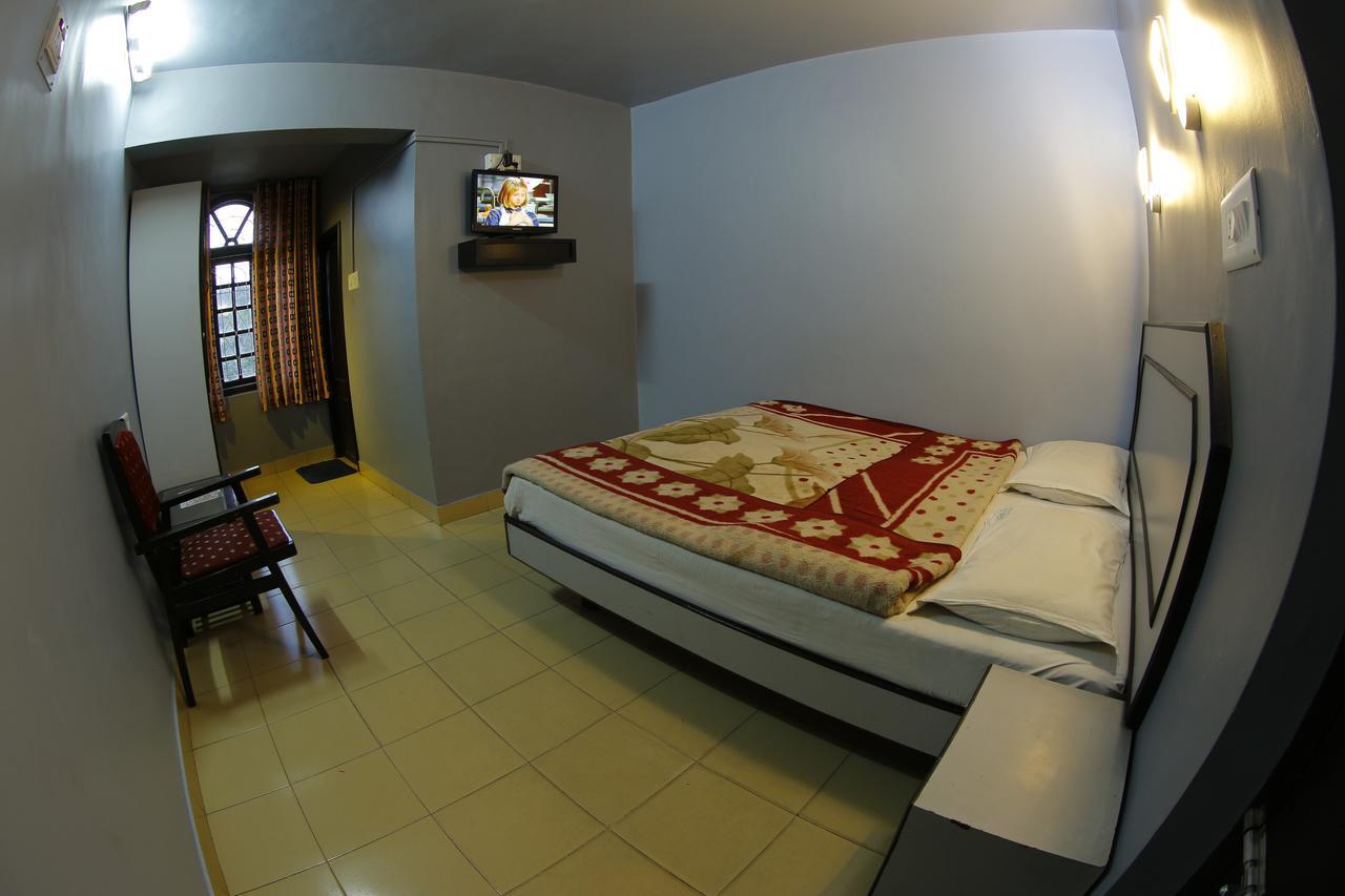 City Palace Hotel Ooty