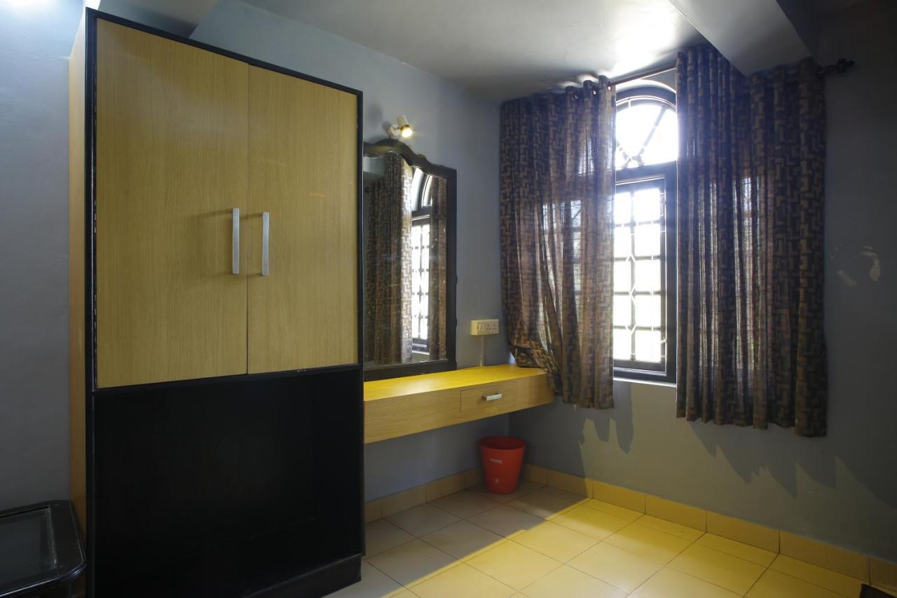 City Palace Hotel *