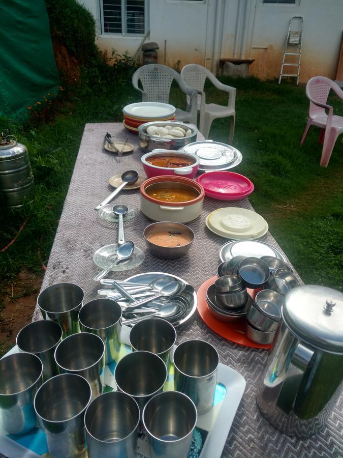 Bed & Breakfast Kumaran *