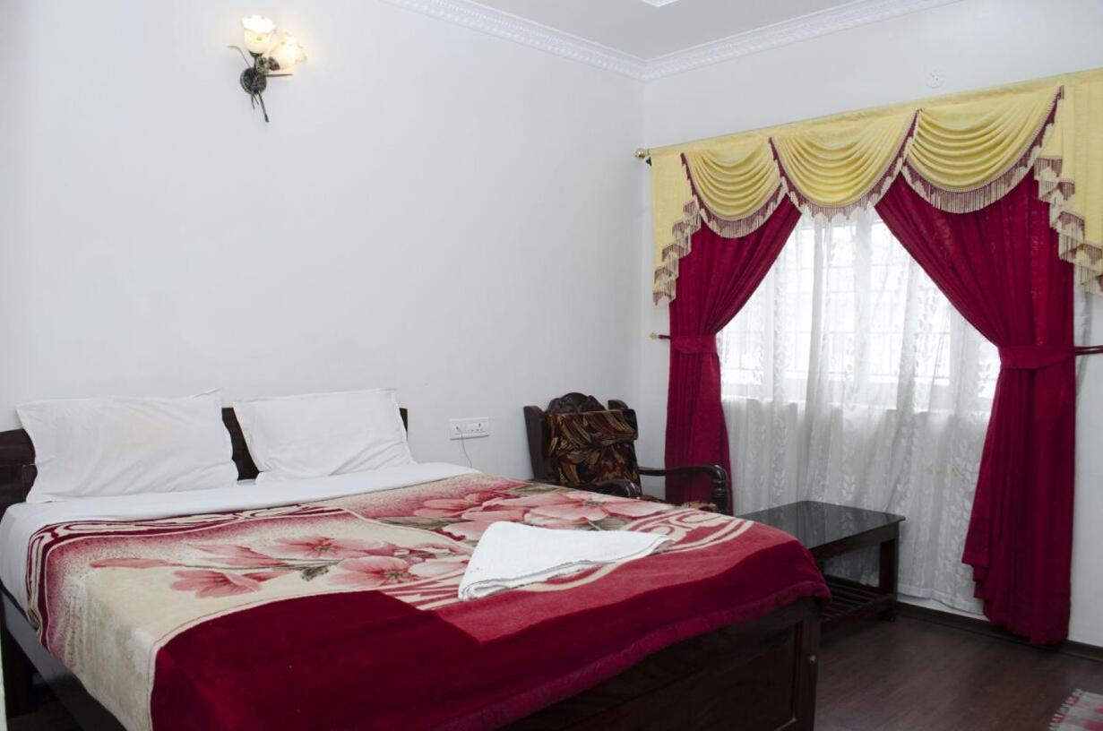 Hotel Kurinji Residency Ooty