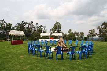Hotel Howard Johnson India 3*