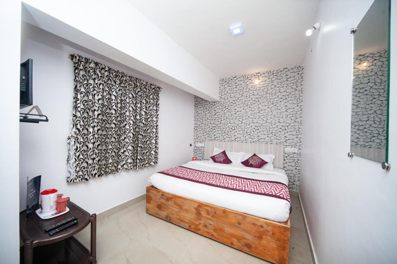 Oyo 17079 Valley Homes