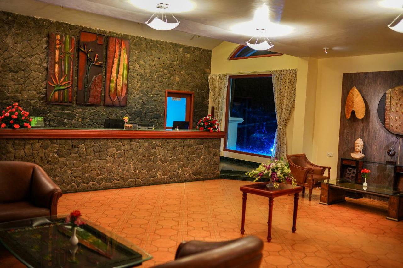 Hotel La Montana By Tgi 3*