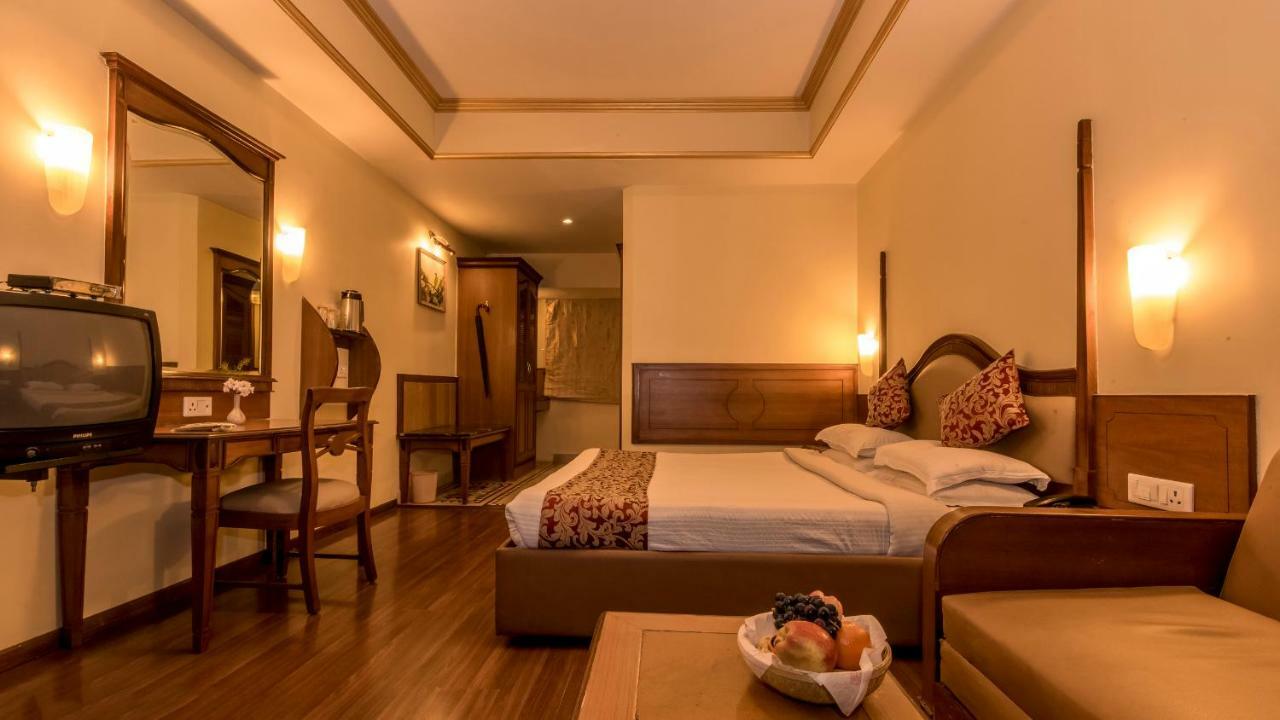 Nahar Nilgiris Hotel 3*