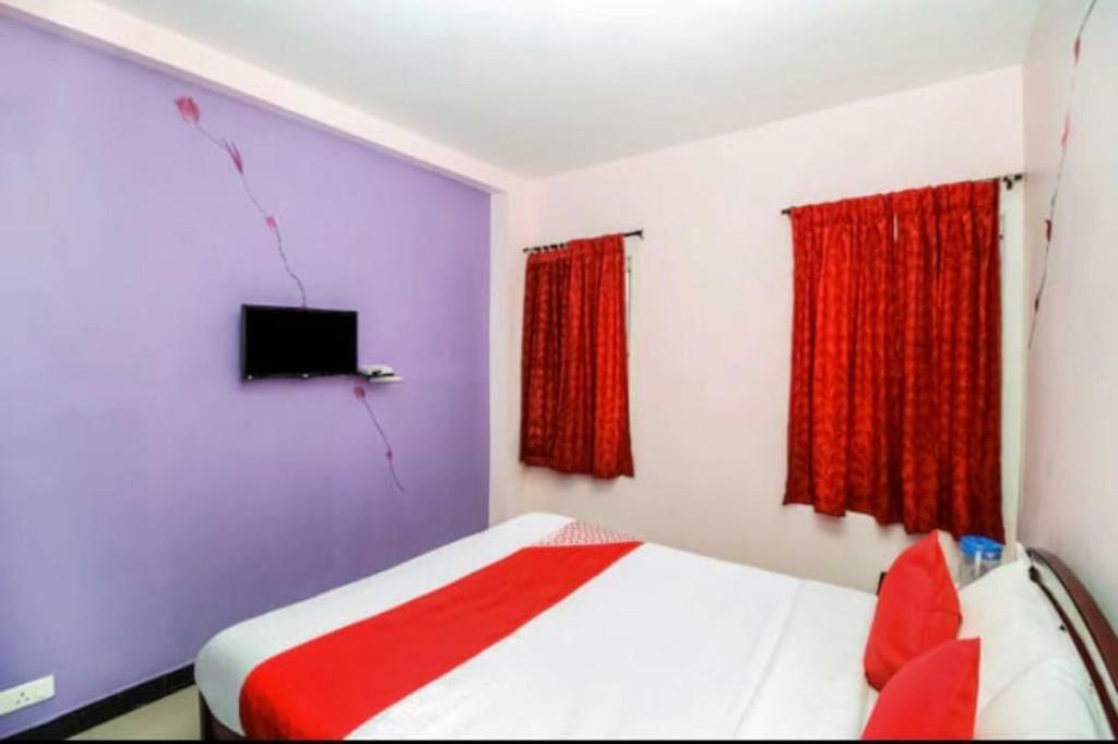 Falcon Guest house