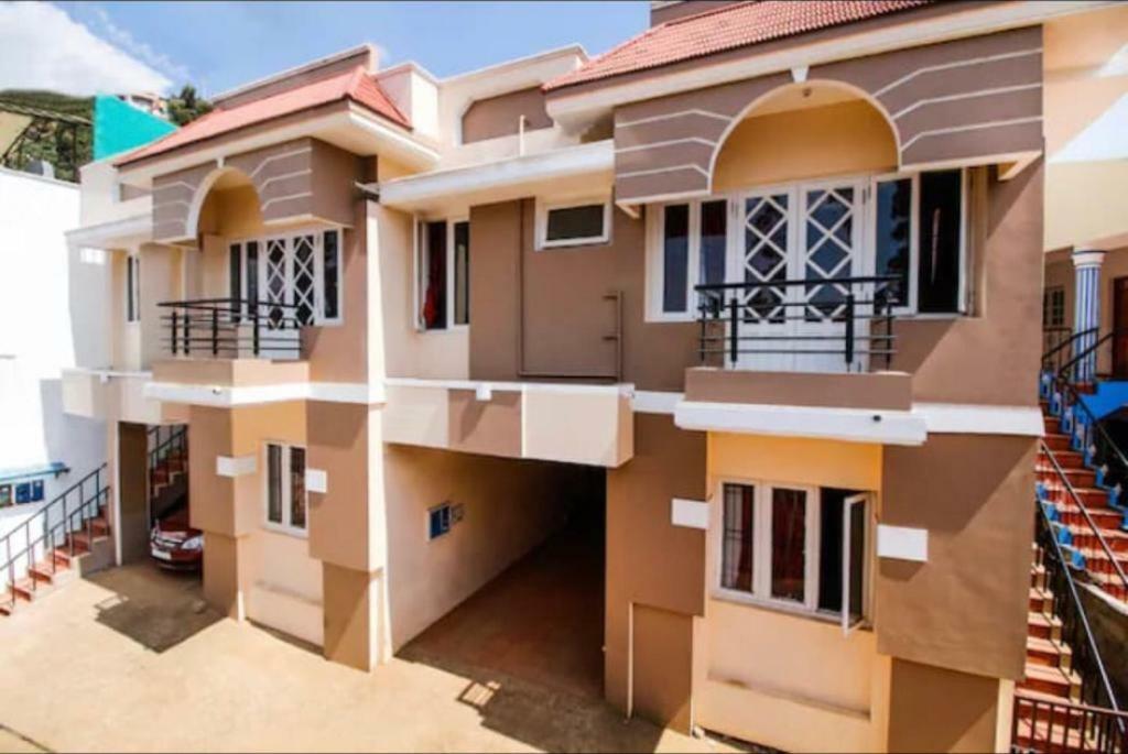 Falcon Guest house Ooty