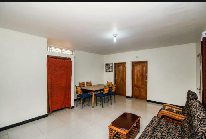 Guest house Falcon *