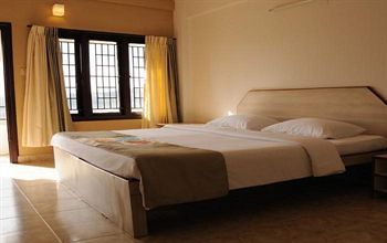 Hotel Bkp Race View Ooty