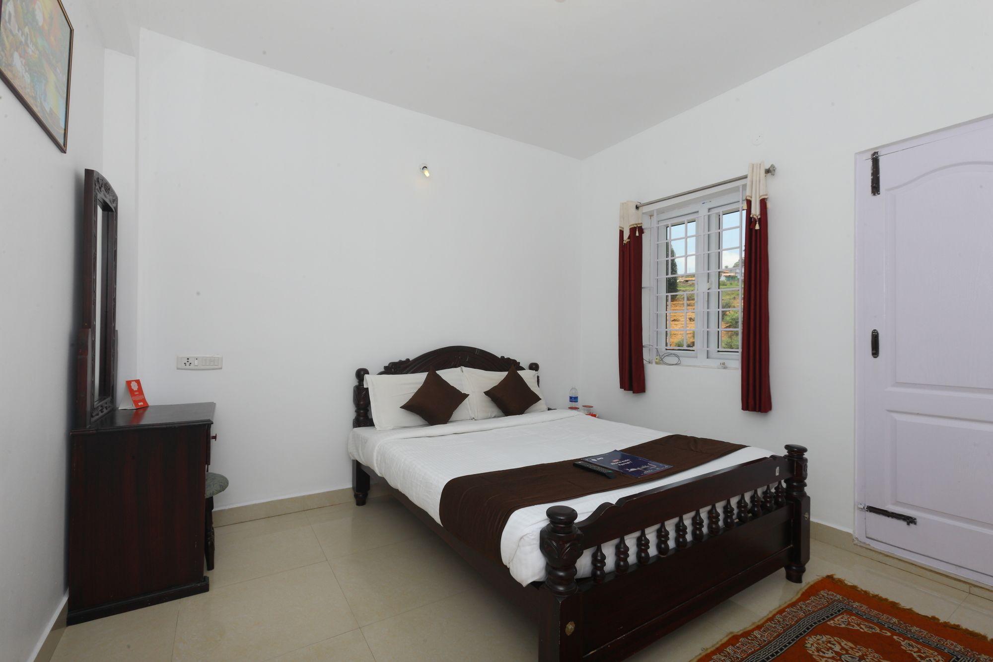 Oyo 014 Funcity Valley View Hotel 3*