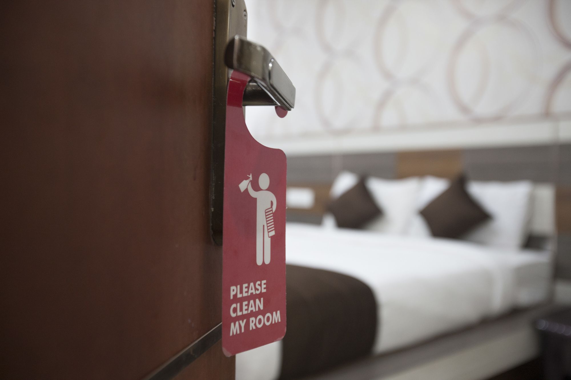 The Majestic Crown Hotel