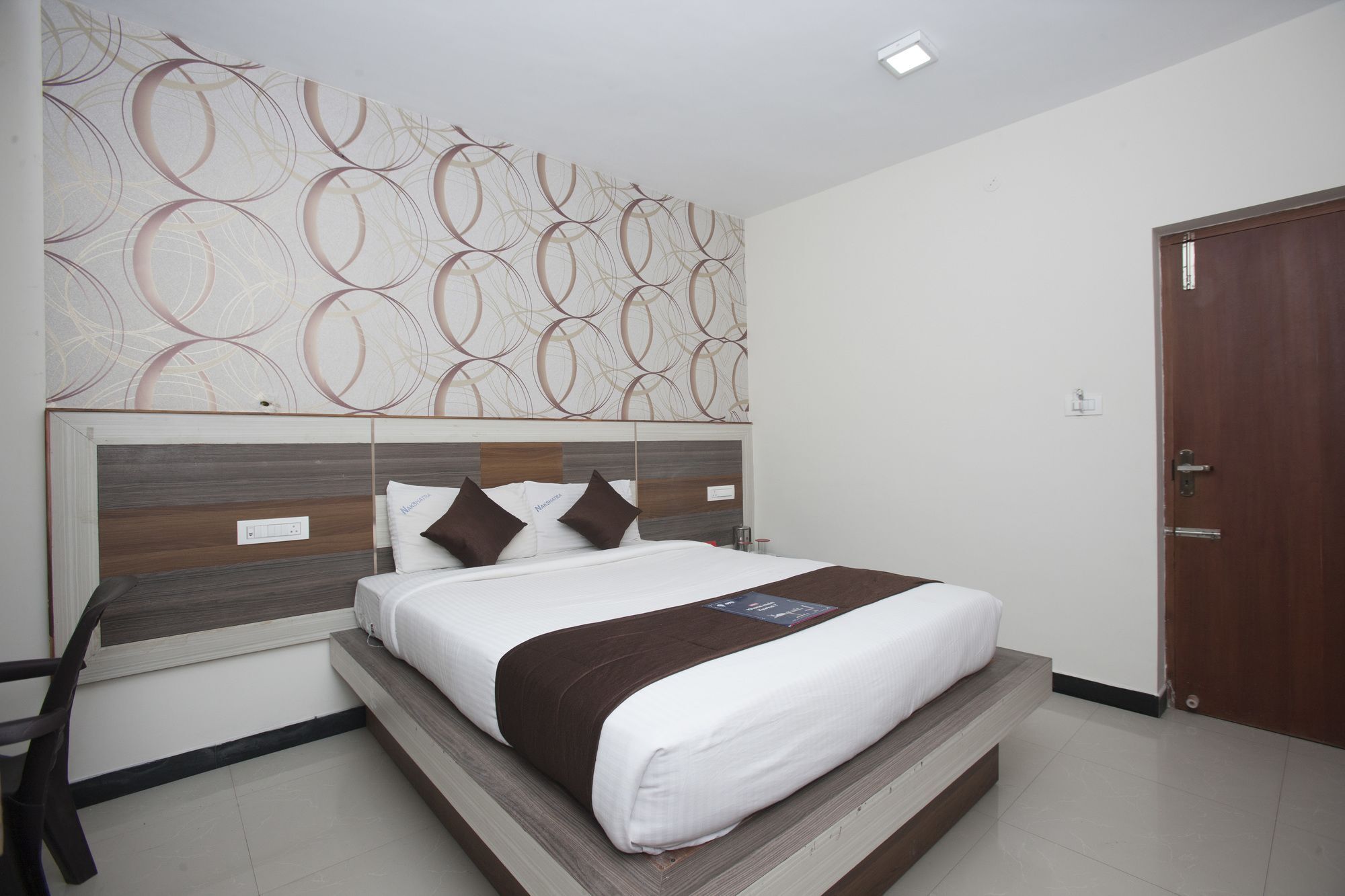 Hotel The Majestic Crown Ooty