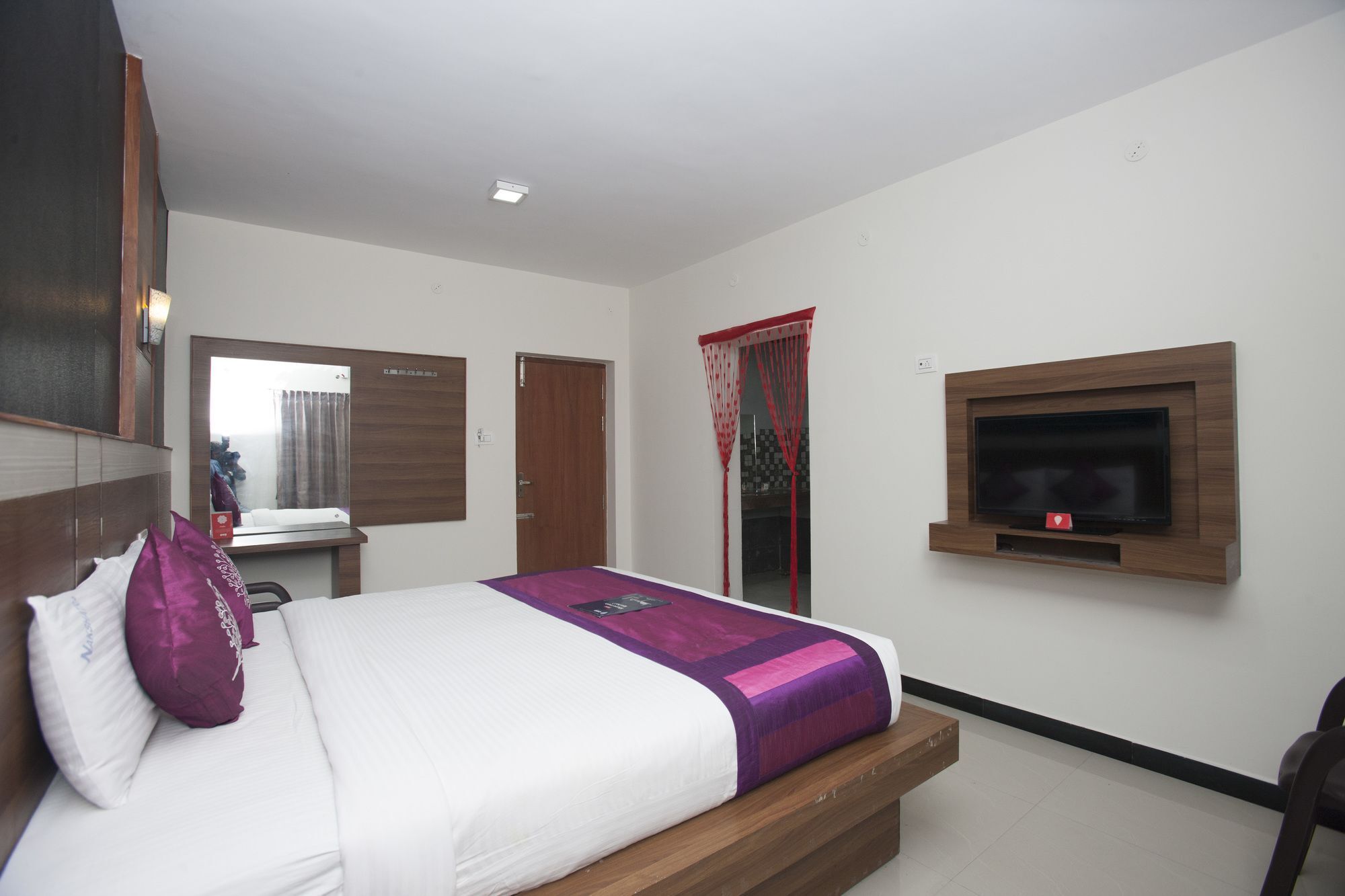 Hotel The Majestic Crown Ooty