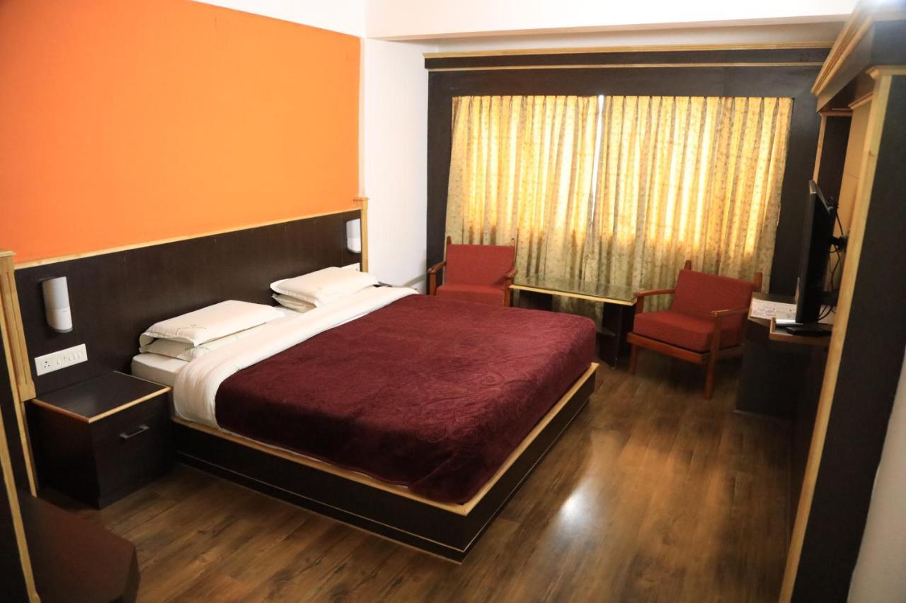 Durga Hotel