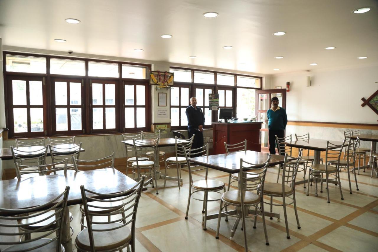 Hotel Durga 3*