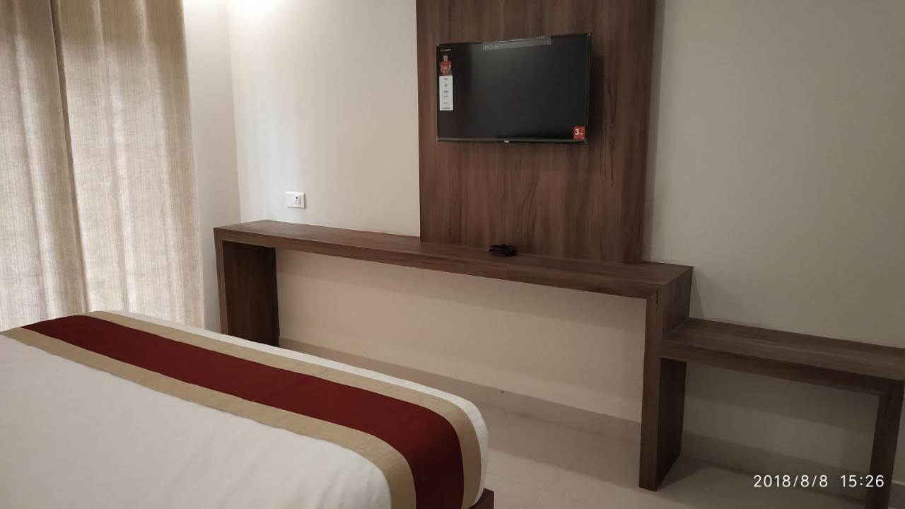 Hotel Cherry Blossom 3*