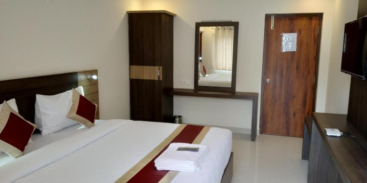 Cherry Blossom Hotel 3*