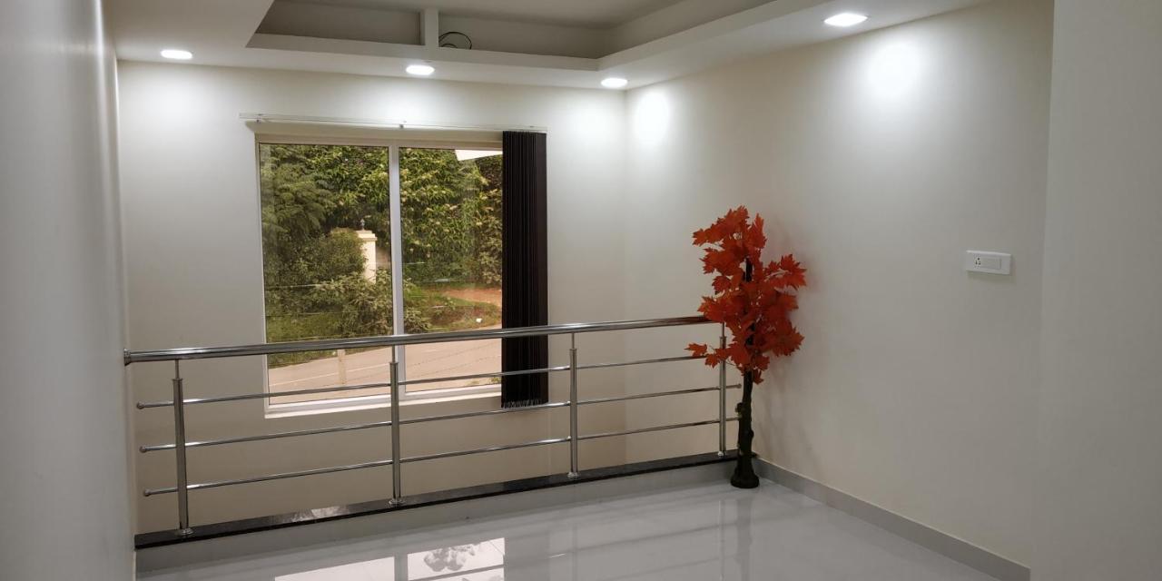 Hotel Cherry Blossom Ooty